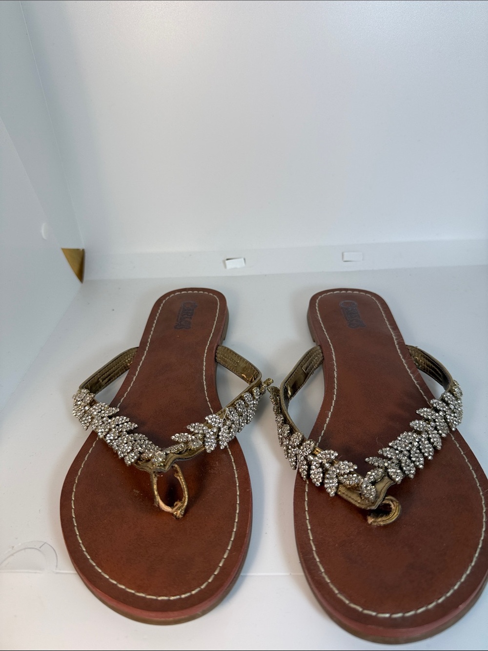 Carlos by Carlos Santana Gold Tone Crystal Leaf Thong Sandals
